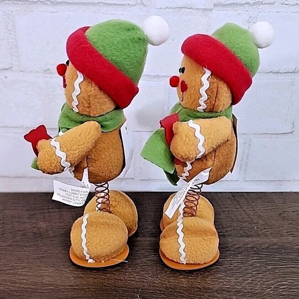 Gingerbread Bobblehead Set Of 2 Brown Green Red Christmas Decor Kitsch 9